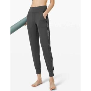 Lululemon Align‎ Jogger Track Stripe Graphite Grey/Diamond Dye Pitch Graphite 6